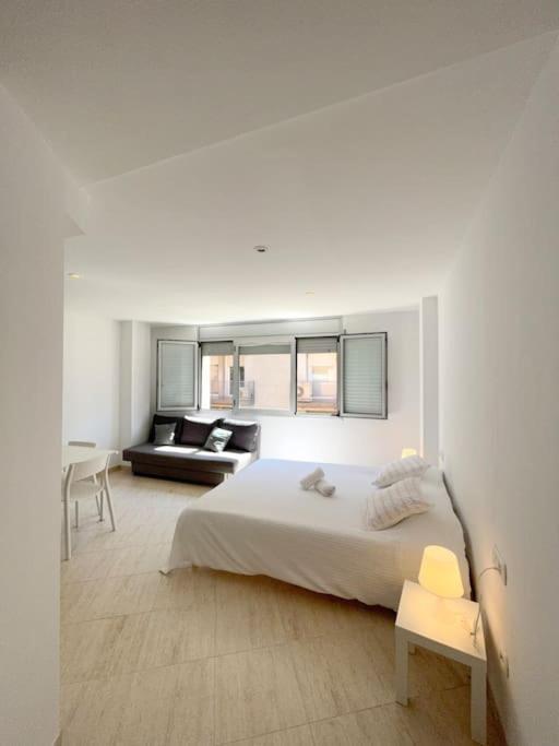 M2 Apartament Centric Terrassa Eksteriør bilde