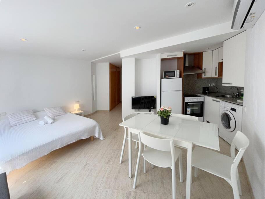 M2 Apartament Centric Terrassa Eksteriør bilde